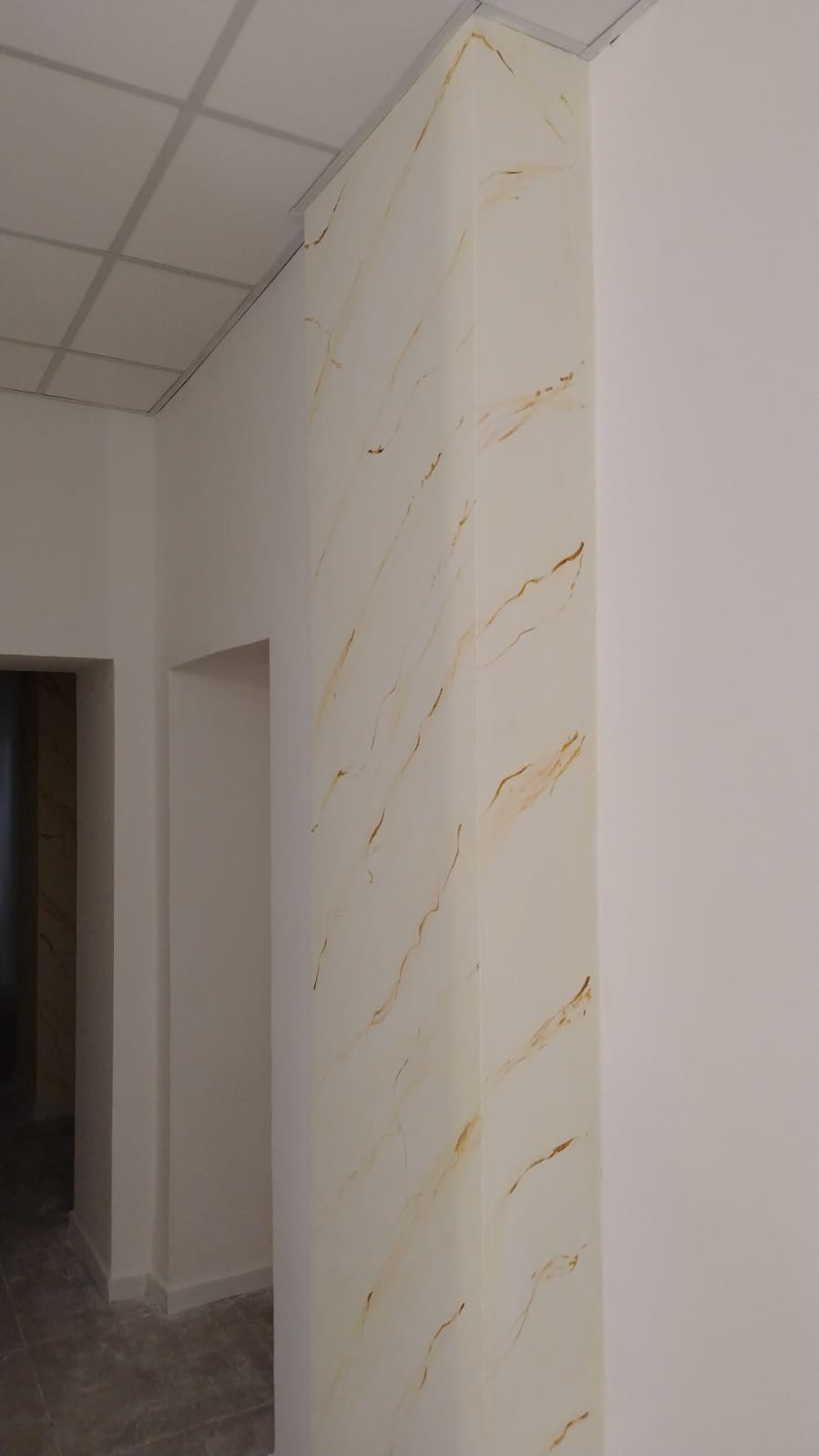 Stucco marmorino pilastro